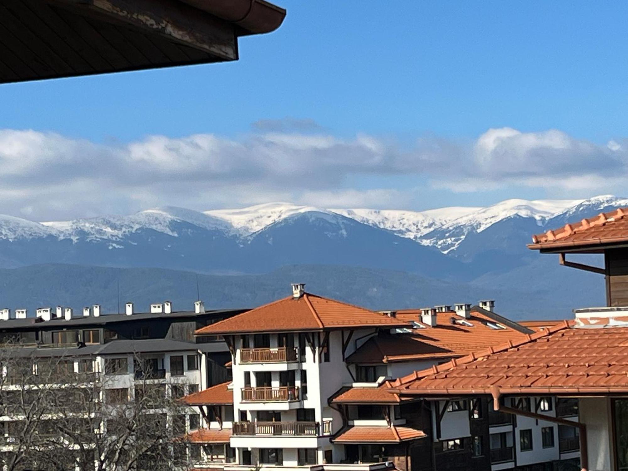 Ski Zone At Gondola, Warm And Cosy, Wifi, Ac, Netflix, Perfect One Bedroom Appartment, Beautiful View Banszko Kültér fotó
